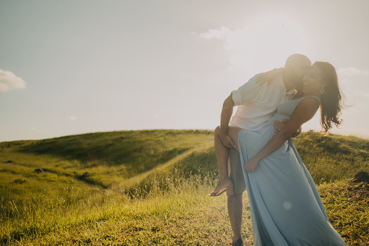ensaio pré-wedding morro do capuava casal noivos