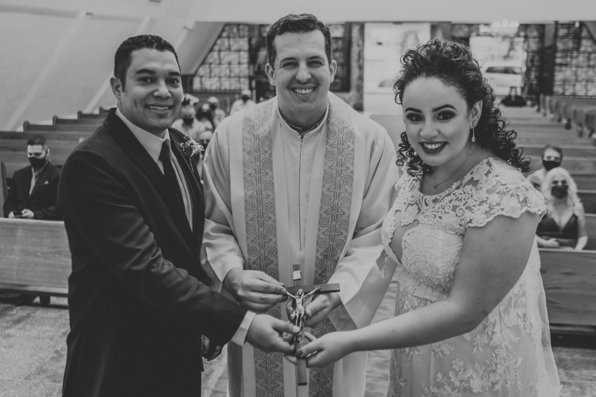 casamento católico, igreja, paróquia santíssima virgem