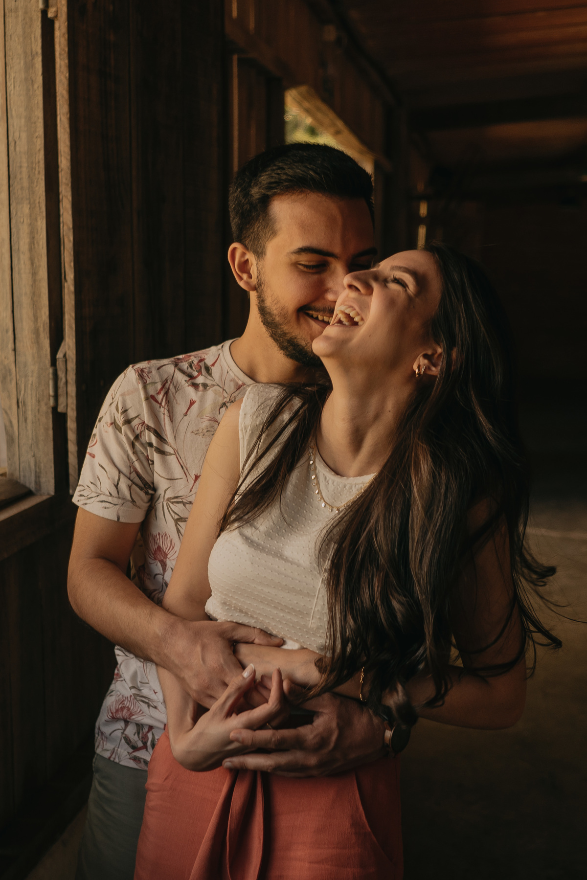 pré-wedding, ensaio de casal, ensaio fotográfico, casal, noivos, casa aventura, pré-wedding campo