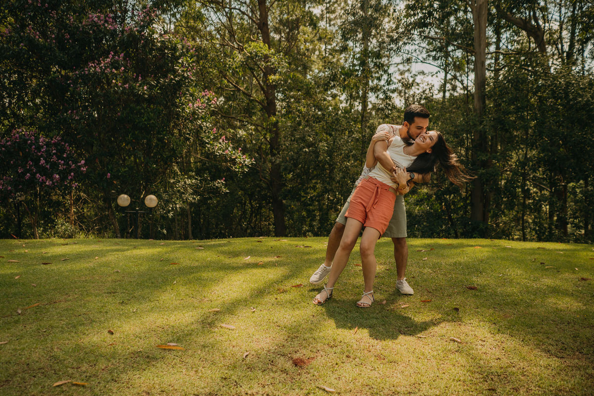 pré-wedding, ensaio de casal, ensaio fotográfico, casal, noivos, casa aventura, pré-wedding campo