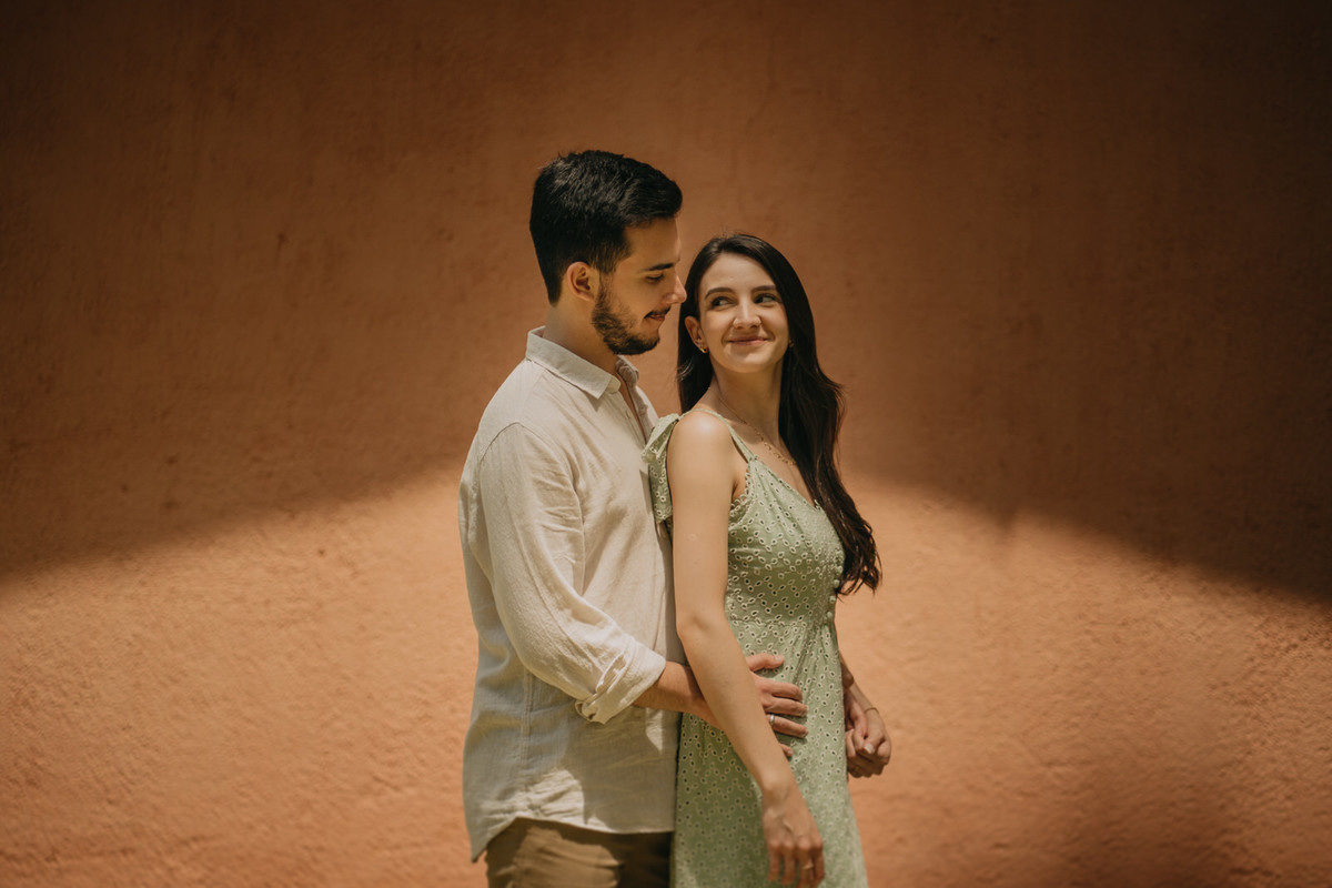 pré-wedding, ensaio de casal, ensaio fotográfico, casal, noivos, casa aventura, pré-wedding campo