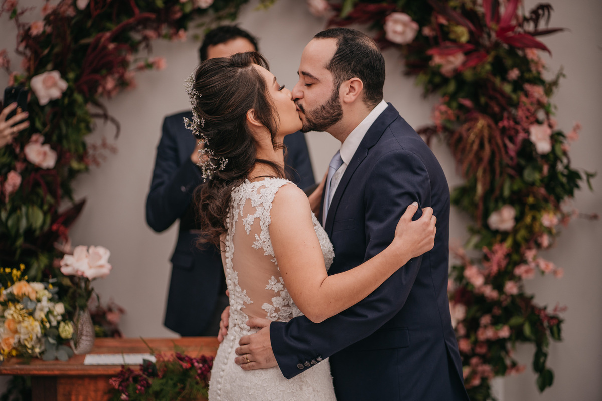 mini wedding, wedding, casamento, cerimônia civil, casamento civil, cerimonialista, casamento minimalista, cerimônia minimalista, noiva, bride, vestido de noiva