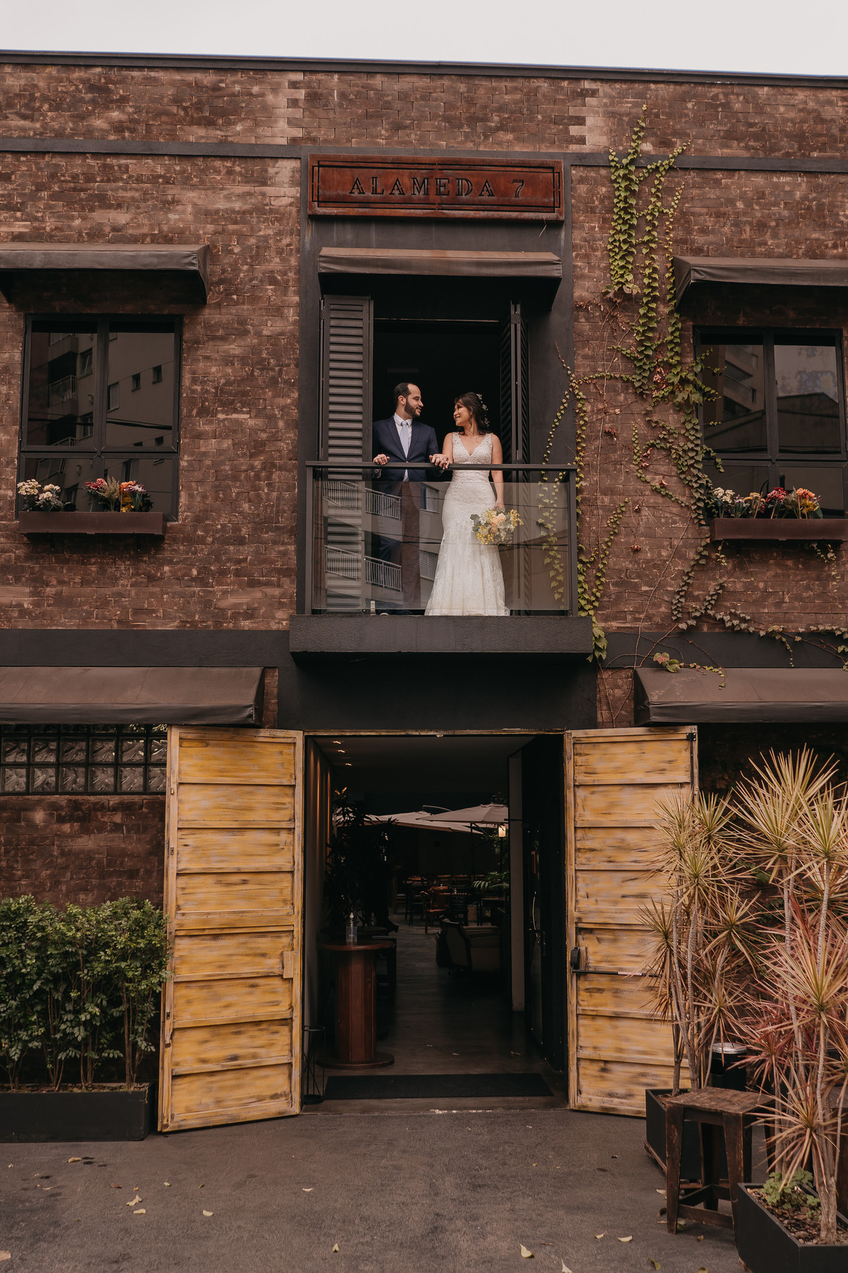 mini wedding, wedding, casamento, cerimônia civil, casamento civil, cerimonialista, casamento minimalista, cerimônia minimalista, noiva, bride, vestido de noiva