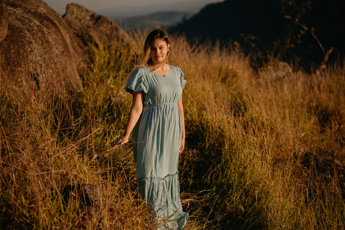 pré-wedding, ensaio fotográfico, foto de casal, fotografia de casal, montanha, foto na montanha, pre-wedding na montanha, pico do olho d'água, mairiporã, noivos