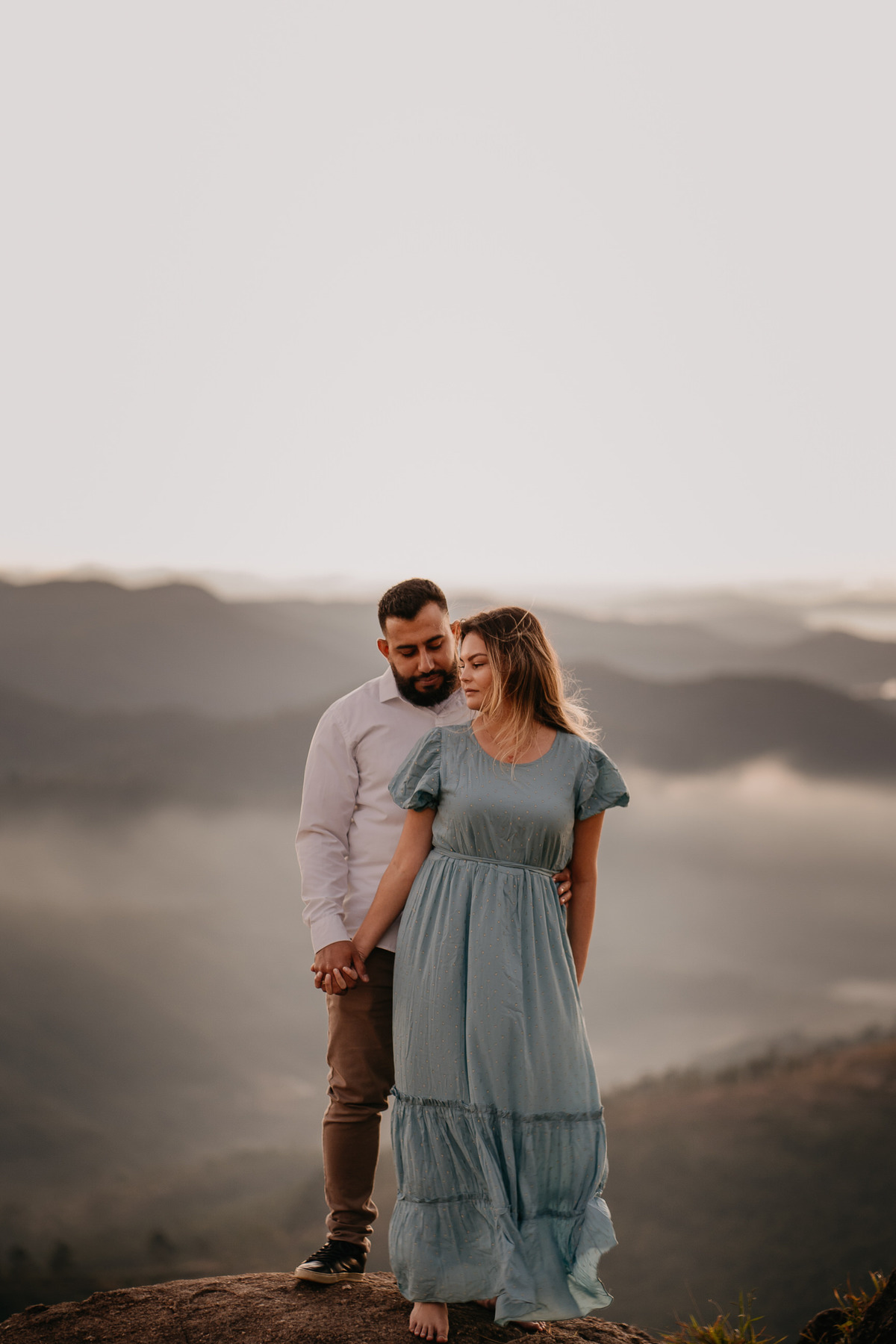 pré-wedding, ensaio fotográfico, foto de casal, fotografia de casal, montanha, foto na montanha, pre-wedding na montanha, pico do olho d'água, mairiporã, noivos