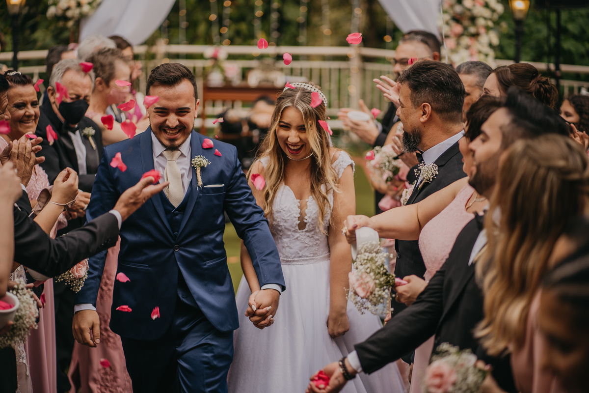 wedding, casamento, casamento no campo, campo, bride, noiva, vestido de noiva, encontro às cegas, noivo, irmão do noivo, sapato da noiva, requinte campestre, mini wedding