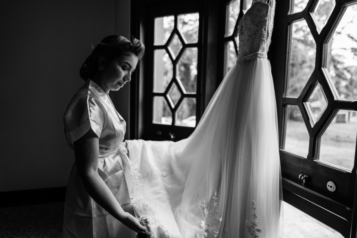 wedding, casamento, casamento no campo, campo, bride, noiva, vestido de noiva, encontro às cegas, noivo, irmão do noivo, sapato da noiva, requinte campestre, mini wedding