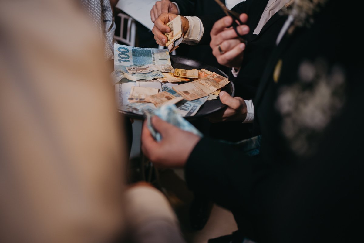 wedding, casamento, casamento no campo, campo, bride, noiva, vestido de noiva, encontro às cegas, noivo, irmão do noivo, sapato da noiva, requinte campestre, mini wedding