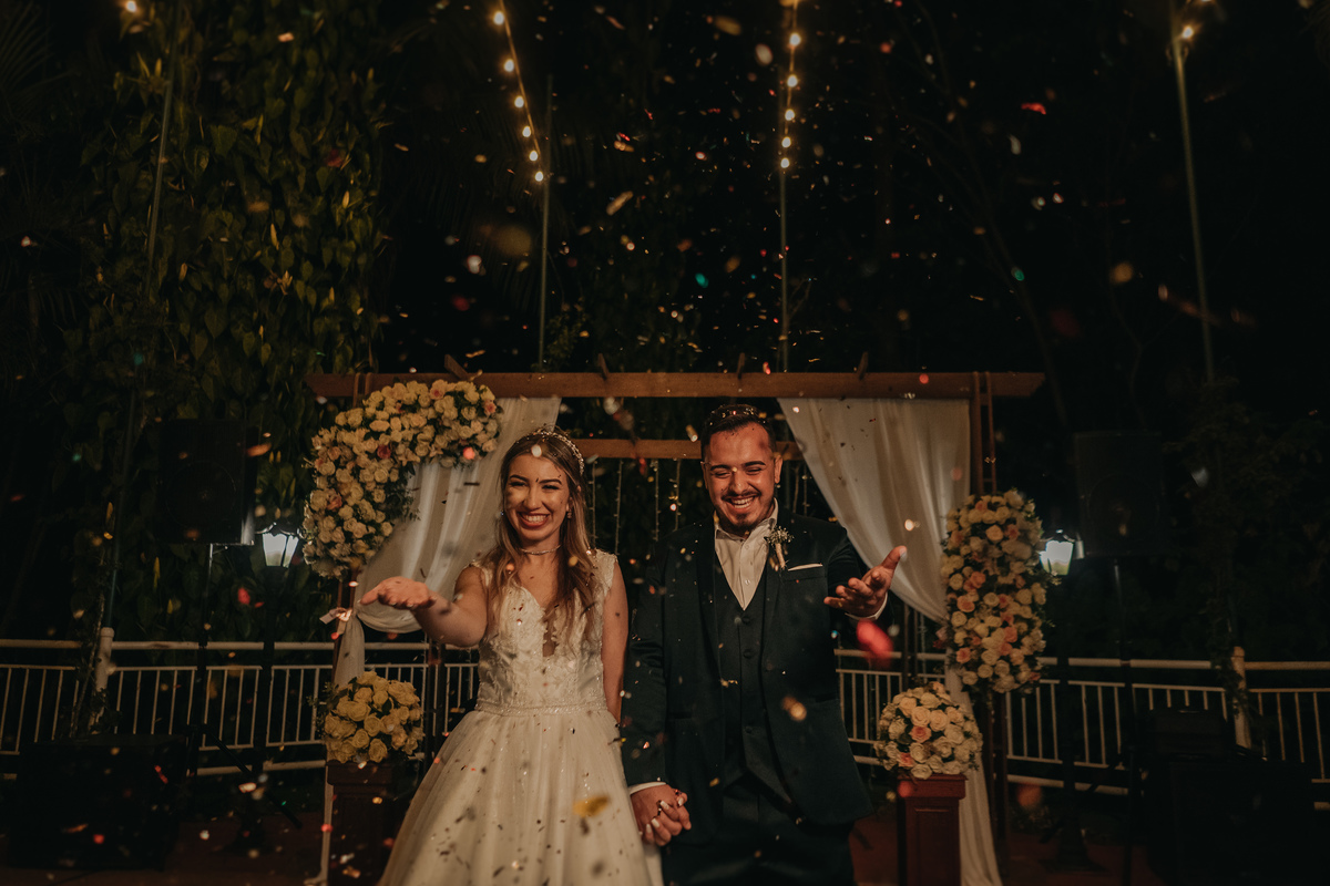 wedding, casamento, casamento no campo, campo, bride, noiva, vestido de noiva, encontro às cegas, noivo, irmão do noivo, sapato da noiva, requinte campestre, mini wedding