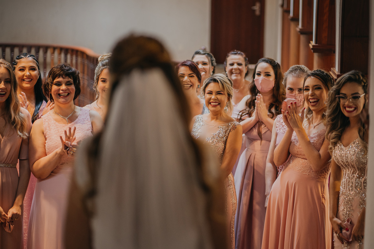 wedding, casamento, casamento no campo, campo, bride, noiva, vestido de noiva, encontro às cegas, noivo, irmão do noivo, sapato da noiva, requinte campestre, mini wedding