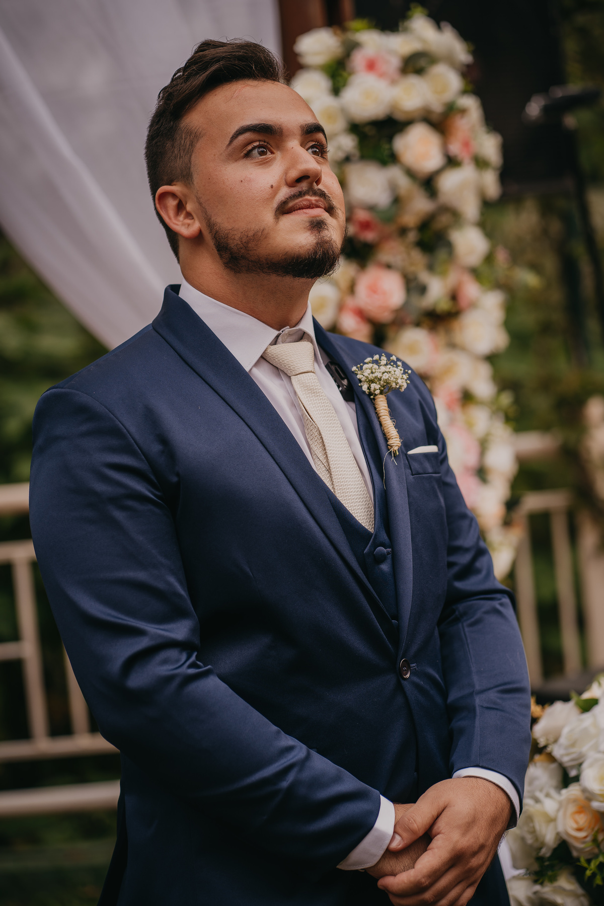 wedding, casamento, casamento no campo, campo, bride, noiva, vestido de noiva, encontro às cegas, noivo, irmão do noivo, sapato da noiva, requinte campestre, mini wedding