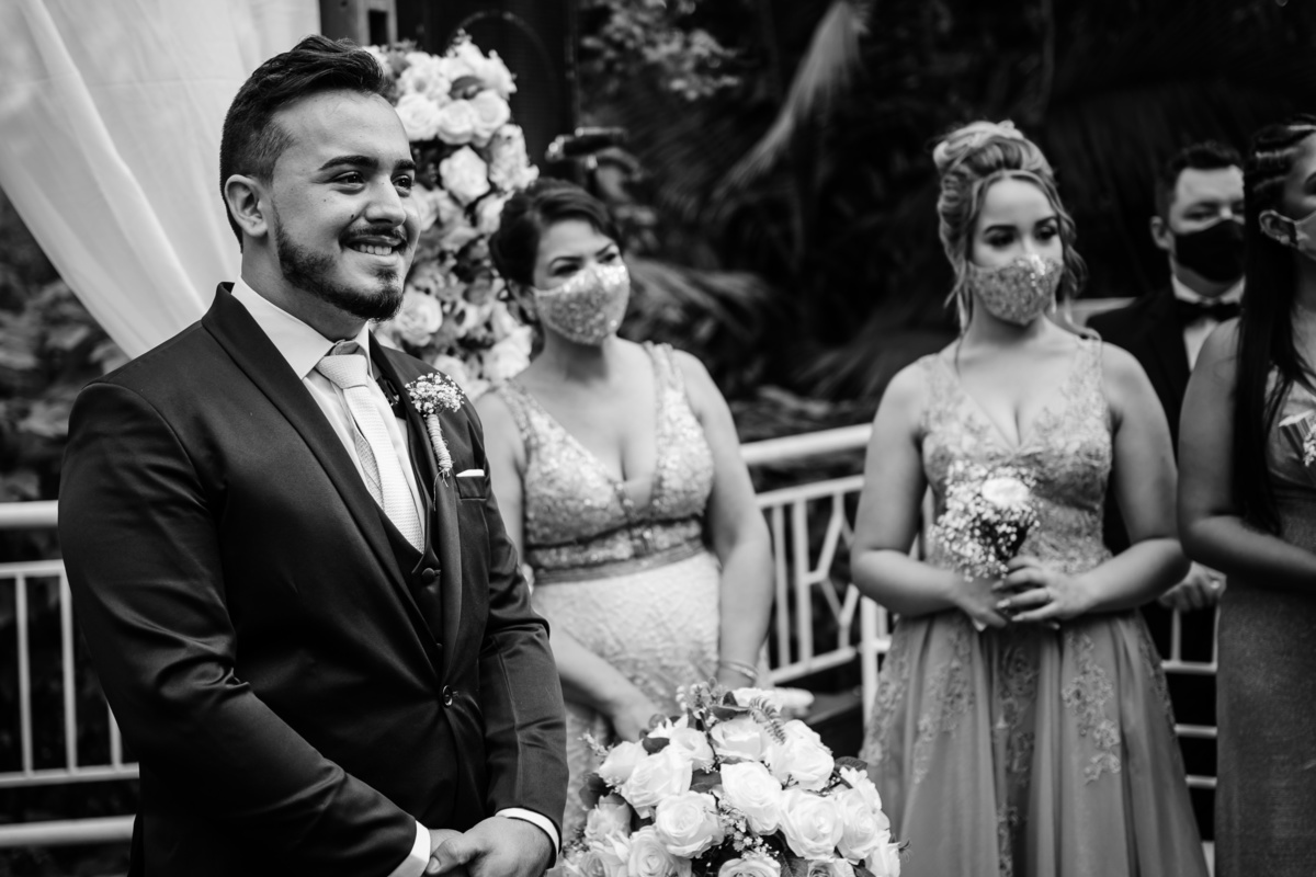 wedding, casamento, casamento no campo, campo, bride, noiva, vestido de noiva, encontro às cegas, noivo, irmão do noivo, sapato da noiva, requinte campestre, mini wedding