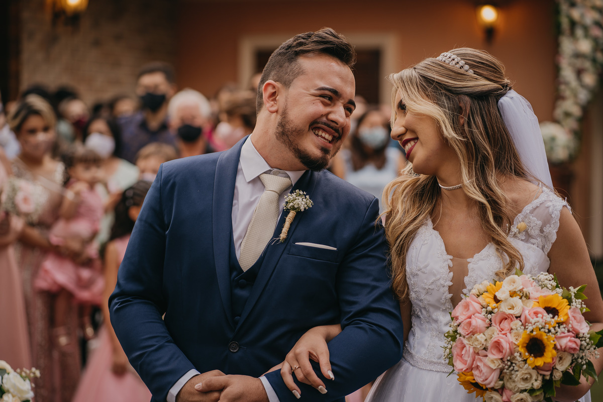 wedding, casamento, casamento no campo, campo, bride, noiva, vestido de noiva, encontro às cegas, noivo, irmão do noivo, sapato da noiva, requinte campestre, mini wedding