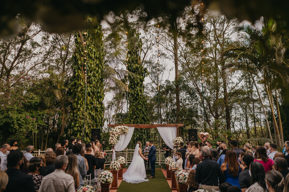 wedding, casamento, casamento no campo, campo, bride, noiva, vestido de noiva, encontro às cegas, noivo, irmão do noivo, sapato da noiva, requinte campestre, mini wedding