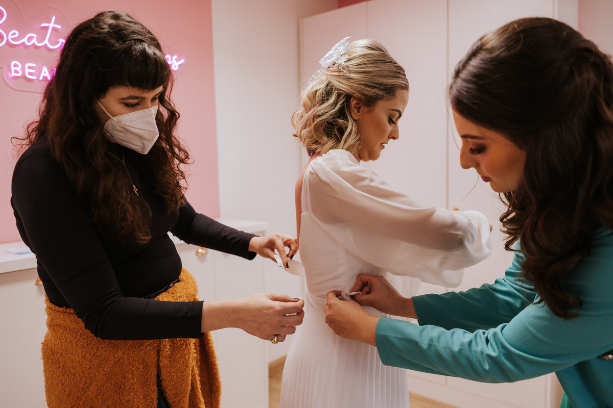 casamento, wedding, mini wedding, restaurante, cerimônia, cerimônia íntima, restaurante flores na varanda, flores na varanda, cerimônia intimista, casamento intimista, intimista, festa intimista, dia da noiva, noiva, dress bride, bride, vestido de noiva