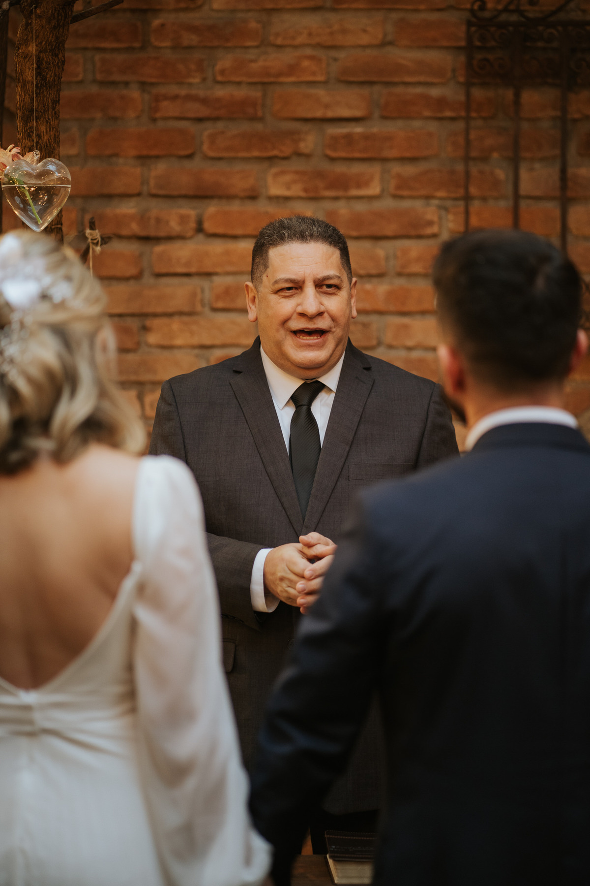 casamento, wedding, mini wedding, restaurante, cerimônia, cerimônia íntima, restaurante flores na varanda, flores na varanda, cerimônia intimista, casamento intimista, intimista, festa intimista, dia da noiva, noiva, dress bride, bride, vestido de noiva