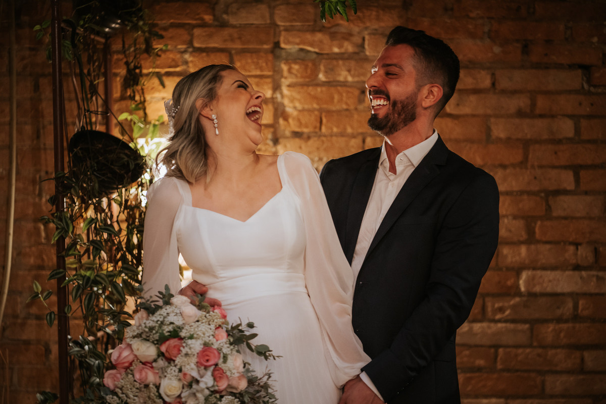 casamento, wedding, mini wedding, restaurante, cerimônia, cerimônia íntima, restaurante flores na varanda, flores na varanda, cerimônia intimista, casamento intimista, intimista, festa intimista, dia da noiva, noiva, dress bride, bride, vestido de noiva