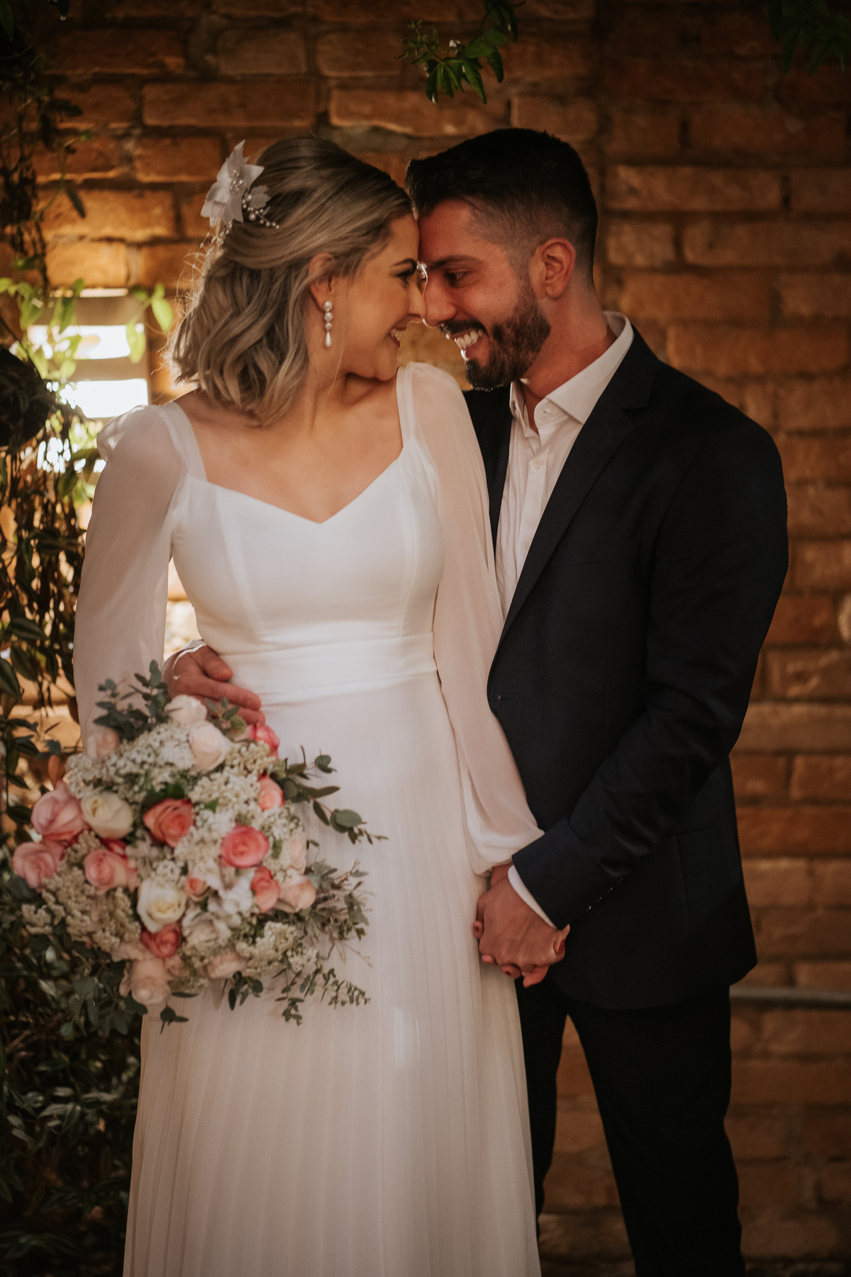 casamento, wedding, mini wedding, restaurante, cerimônia, cerimônia íntima, restaurante flores na varanda, flores na varanda, cerimônia intimista, casamento intimista, intimista, festa intimista, dia da noiva, noiva, dress bride, bride, vestido de noiva