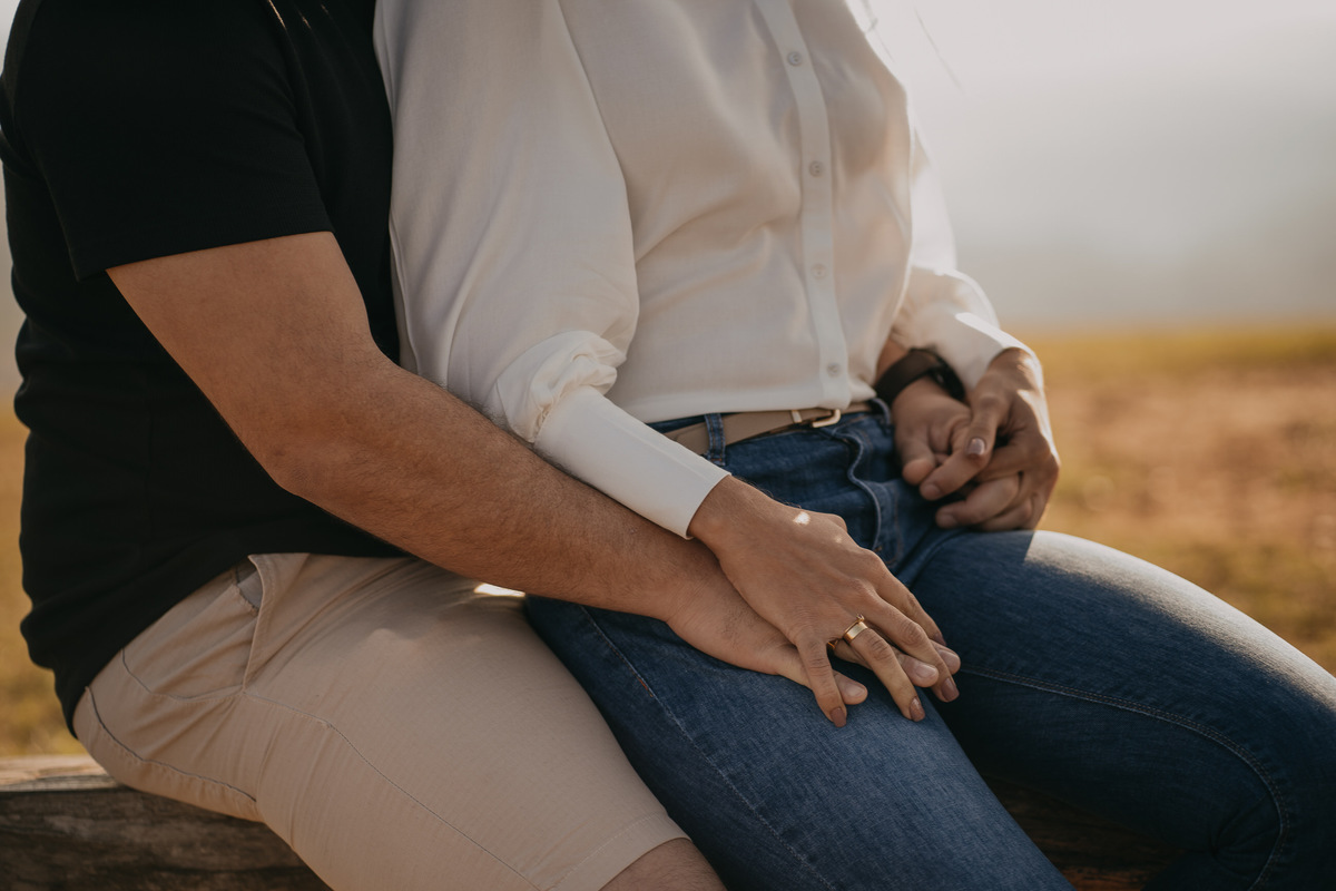 pré-wedding, wedding, ensaio, ensaio fotográfico, foto de casal, casal, noivos, noiva, morro do capuava, namorados