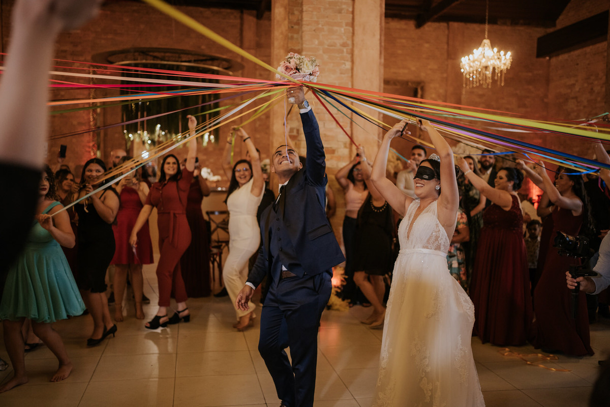 wedding, casamento, buffet, casamento em buffet, buffet para casamento, cerimônia casamento, festa de casamento, dia da noiva, vestido de noiva, noiva, foto de casamento, fotografo de casamento, villaggio europeo, buquê