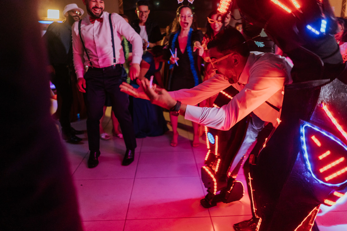 wedding, casamento, buffet, casamento em buffet, buffet para casamento, cerimônia casamento, festa de casamento, dia da noiva, vestido de noiva, noiva, foto de casamento, fotografo de casamento, villaggio europeo, robô para evento