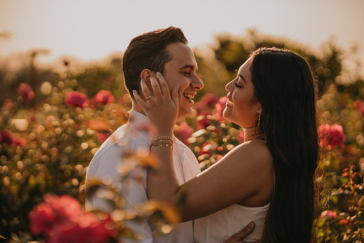 ensaio, ensaio fotográfico, ensaio fotográfico de casal, pré-wedding, fotos de casais, foto de noivos, ensaio de noivos, holambra, ensaio de casal de namorados, ensaio de foto de noivos em holambra, pre-wedding holambra