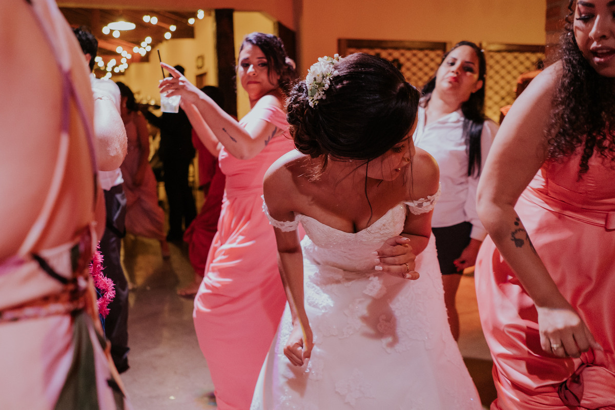 casamento, pre-wedding, wedding, casamento em buffet, casamento no campo, casamento ao ar livre, casamento externo, noiva, dia da noiva, bride, vestido de noiva, maquiagem de noiva, wedding dress, cerimônia externa, cerimônia de casamento