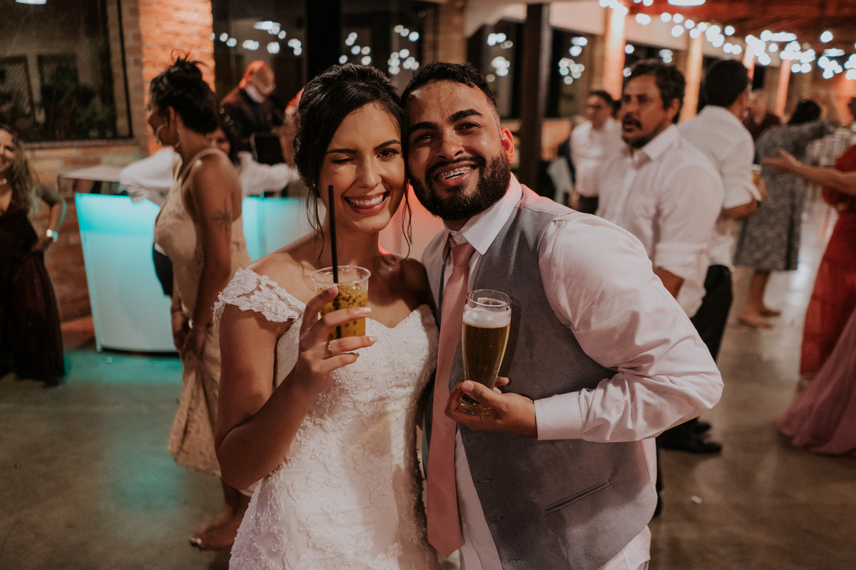 casamento, pre-wedding, wedding, casamento em buffet, casamento no campo, casamento ao ar livre, casamento externo, noiva, dia da noiva, bride, vestido de noiva, maquiagem de noiva, wedding dress, cerimônia externa, cerimônia de casamento