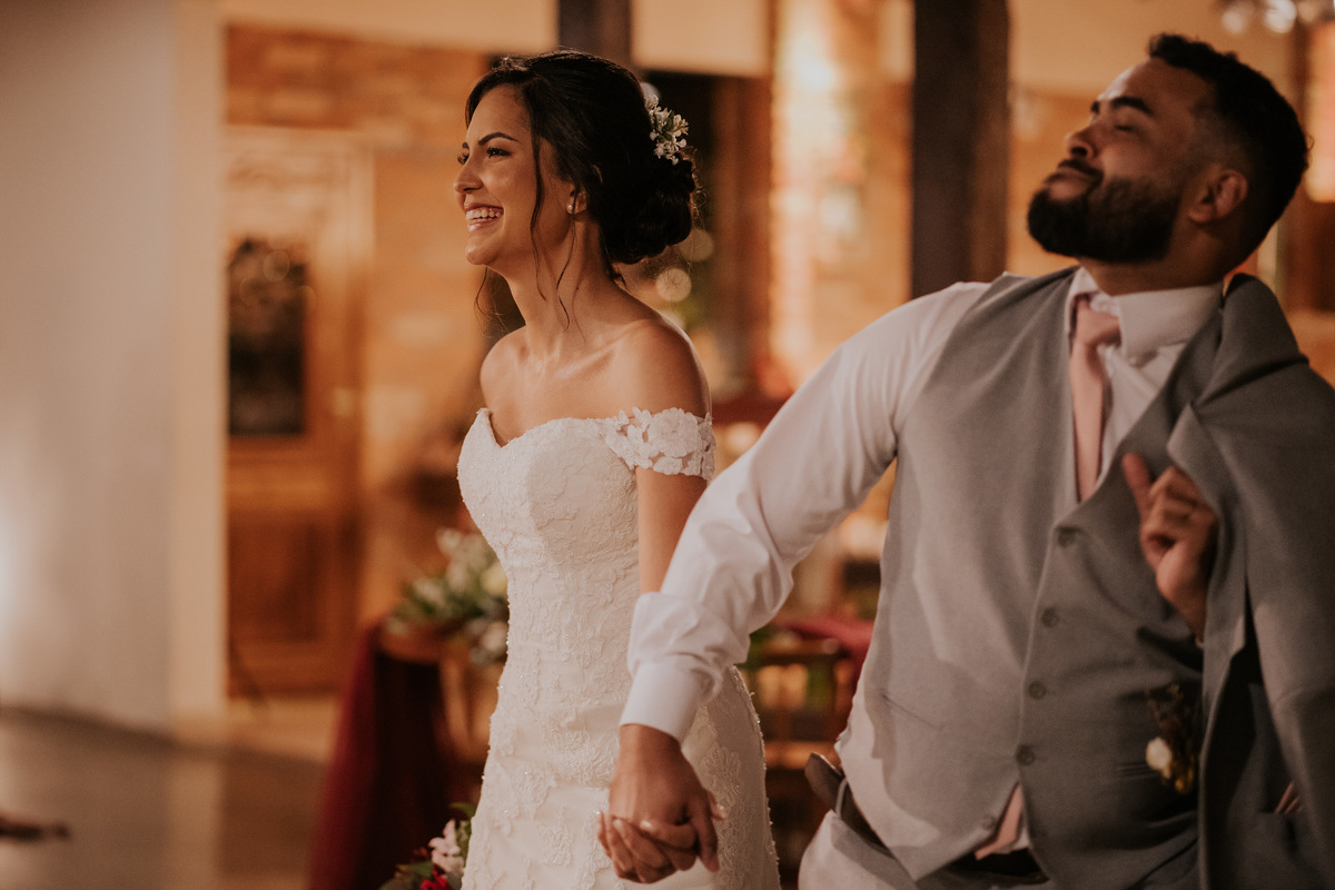 casamento, pre-wedding, wedding, casamento em buffet, casamento no campo, casamento ao ar livre, casamento externo, noiva, dia da noiva, bride, vestido de noiva, maquiagem de noiva, wedding dress, cerimônia externa, cerimônia de casamento