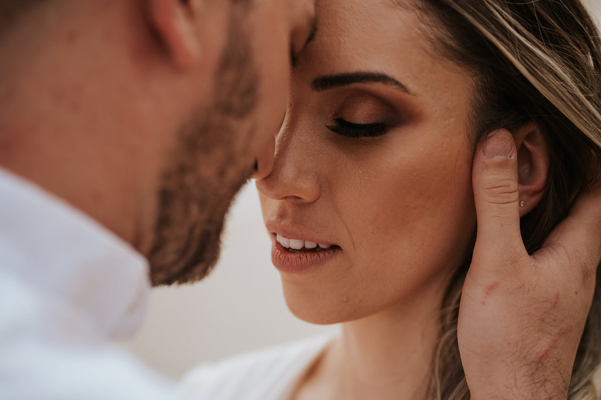 ensaio, ensaio fotográfico, ensaio de casal, foto de casal, pre-wedding, ensaio fotográfico casal, ensaio fotográfico casal de namorados, noivos, ensaio fotográfico casal praia, foto de noivos, ensaio de noivos, praia, praia das conchas