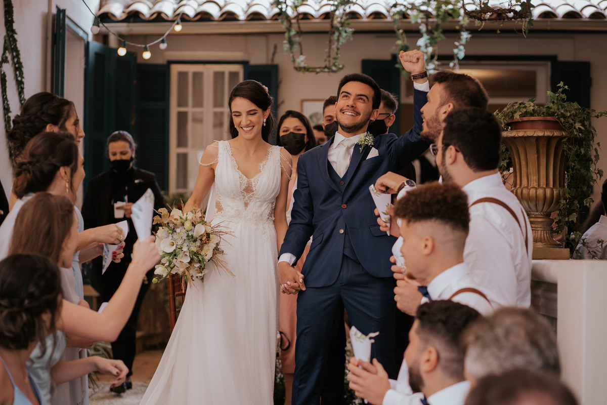 casamento, wedding, casamento bucólico, casamento no campo, noiva, dia da noiva, bride, vestido de noiva, maquiagem de noiva, wedding dress, cerimônia de casamento, espaço canto das heras, bucólico, casamento elegante, casamento sofisticado, alianças