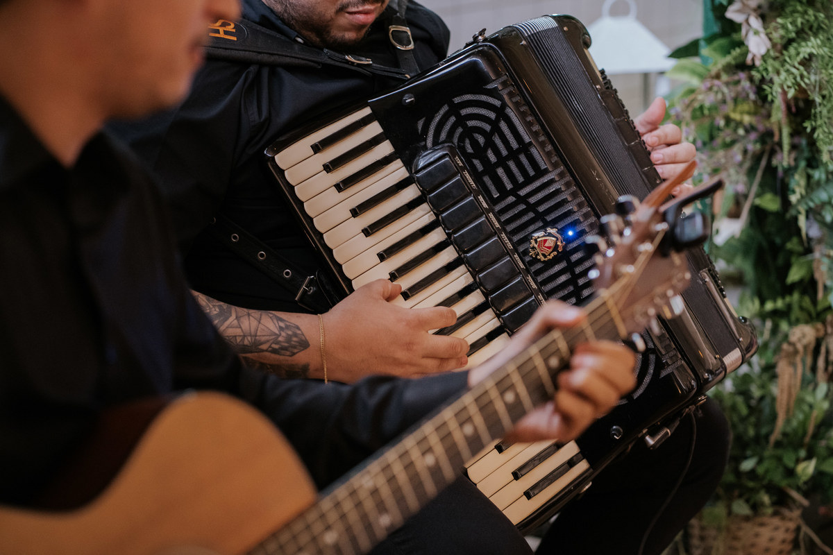 casamento, wedding, casamento bucólico, casamento no campo, noiva, dia da noiva, bride, vestido de noiva, maquiagem de noiva, wedding dress, cerimônia de casamento, espaço canto das heras, bucólico, casamento elegante, casamento sofisticado, alianças