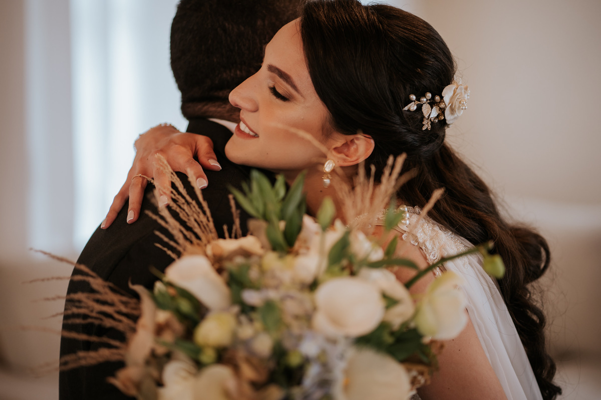 casamento, wedding, casamento bucólico, casamento no campo, noiva, dia da noiva, bride, vestido de noiva, maquiagem de noiva, wedding dress, cerimônia de casamento, espaço canto das heras, bucólico, casamento elegante, casamento sofisticado, first look