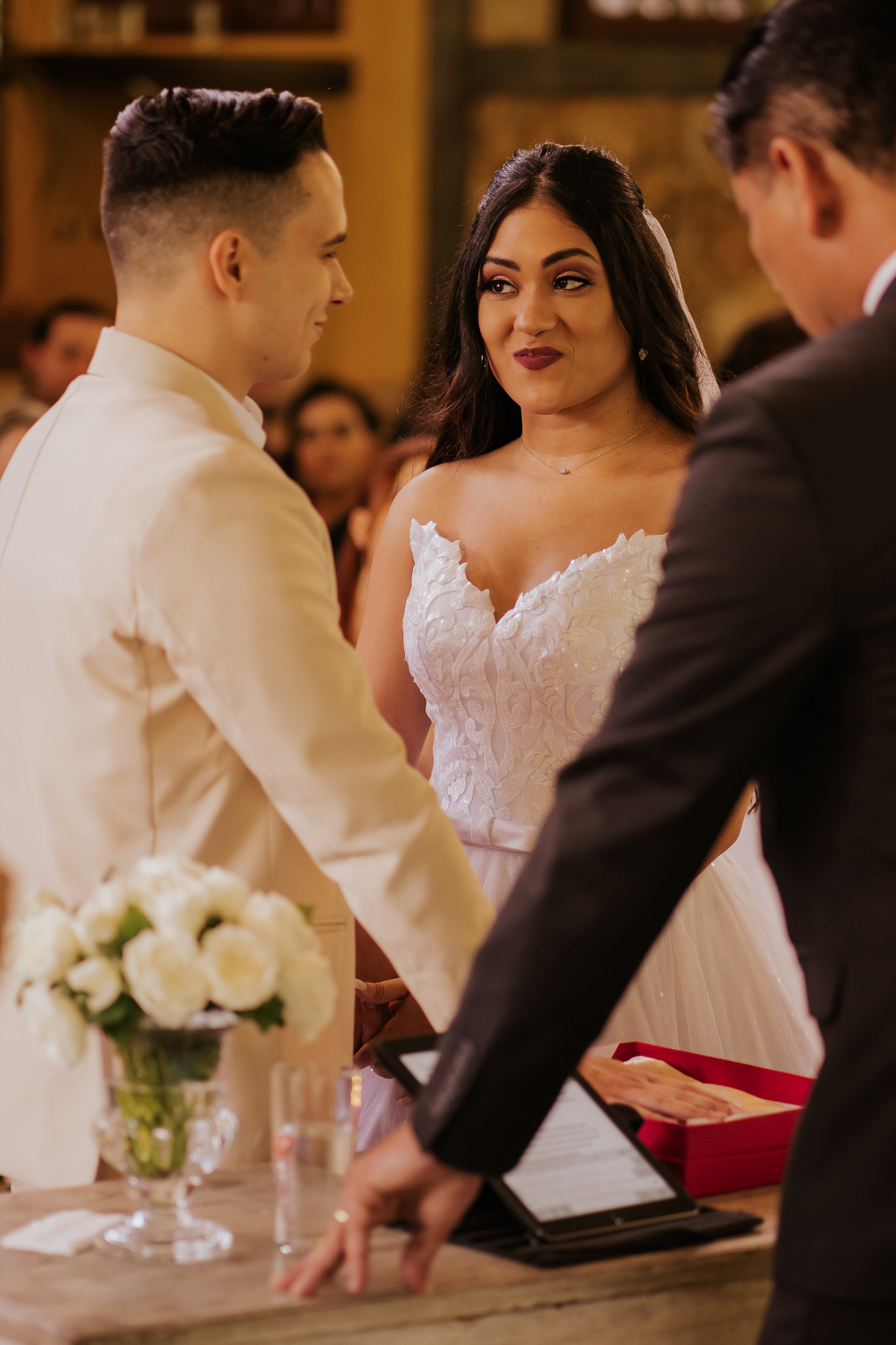 casamento, wedding, casamento no campo, noiva, dia da noiva, bride, vestido de noiva, maquiagem de noiva, wedding dress, cerimônia de casamento, afrikan house 