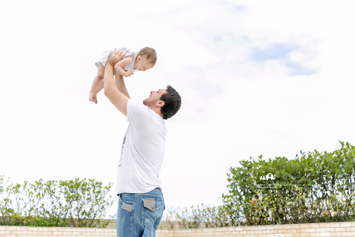 fotografas em santos,estúdio fotográfico em santos,melhores fotografos de santos,especialistas em bebes em santos,fotografia lifestyle em santos,ensaio da casa do cliente,bebe faz 1 ano,jo farah leticia farah,fotografos da baixada santista,foto defamilia