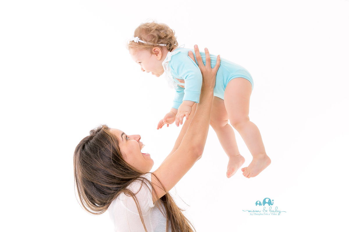 Sessão de fotos em santos,melhores fotografos de santos,estudio fotografico na baizada santista,especialistas em bebe vanderlei, goleiro do santos, vanderlei muralha , ensaio familia,estudio fotografico jo farah leticia farah mom and baby santos santos sp