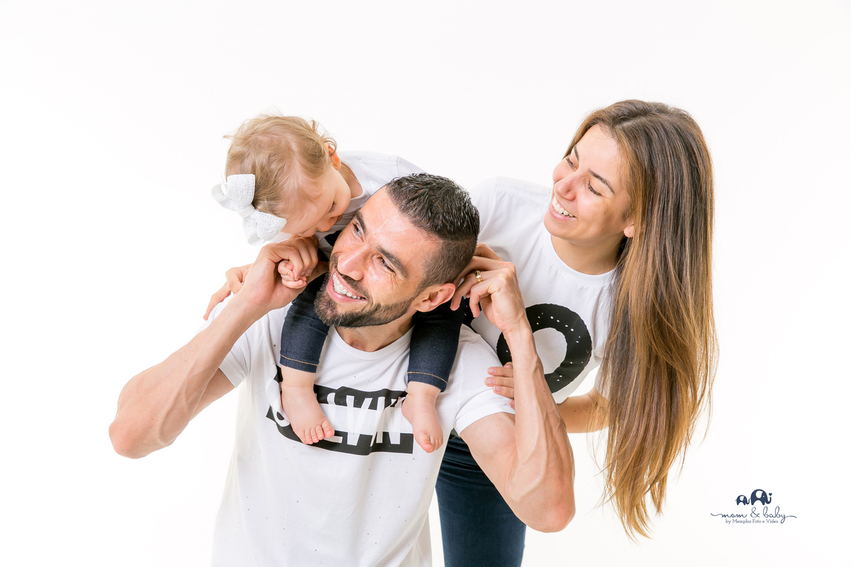 Sessão de fotos em santos,melhores fotografos de santos,estudio fotografico na baixada santista,especialistas em bebe vanderlei,goleiro do santos, vanderlei muralha , ensaio familia,estudio fotografico jo farah leticia farah mom and baby santos santos sp