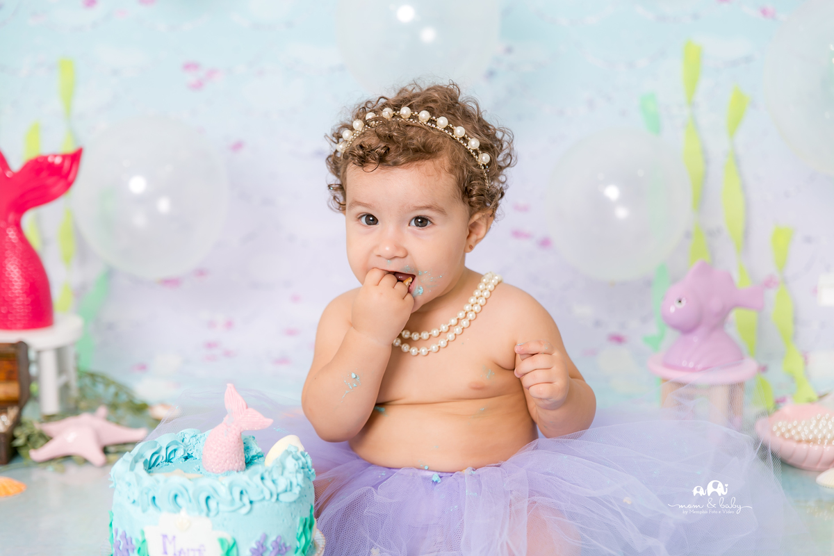 baixada santista.ensaio estudio smash the cake em santos.fotografas de santos.smash clean de menino.estudio fotografico em santos.ensaio com bolo jo farah leticia farah.mom and baby santos.smash de sereia,smash fundo do mar,lilas,azul,rosa,menina,placa 