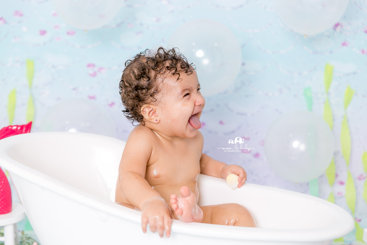 baixada santista.ensaio estudio smash the cake em santos.fotografas de santos.smash clean de menino.estudio fotografico em santos.ensaio com bolo jo farah leticia farah.mom and baby santos.smash de sereia,smash fundo do mar,lilas,azul,rosa,menina,placa 