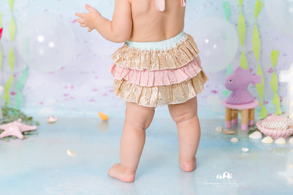 baixada santista.ensaio estudio smash the cake em santos.fotografas de santos.smash clean de menino.estudio fotografico em santos.ensaio com bolo jo farah leticia farah.mom and baby santos.smash de sereia,smash fundo do mar,lilas,azul,rosa,menina,placa 