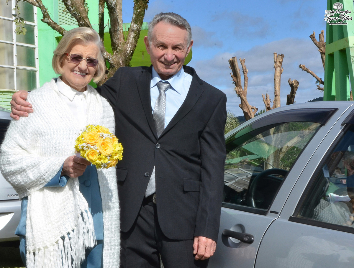 bodas-de-ouro-casal-50-anos-abençoados-união-familia-amor-sao-joao-do-oeste