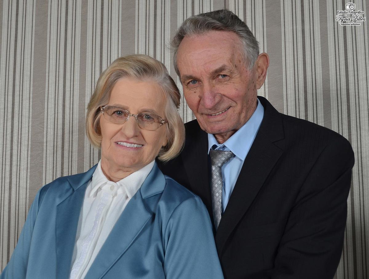 bodas-de-ouro-casal-50-anos-abençoados-união-familia-amor-sao-joao-do-oeste