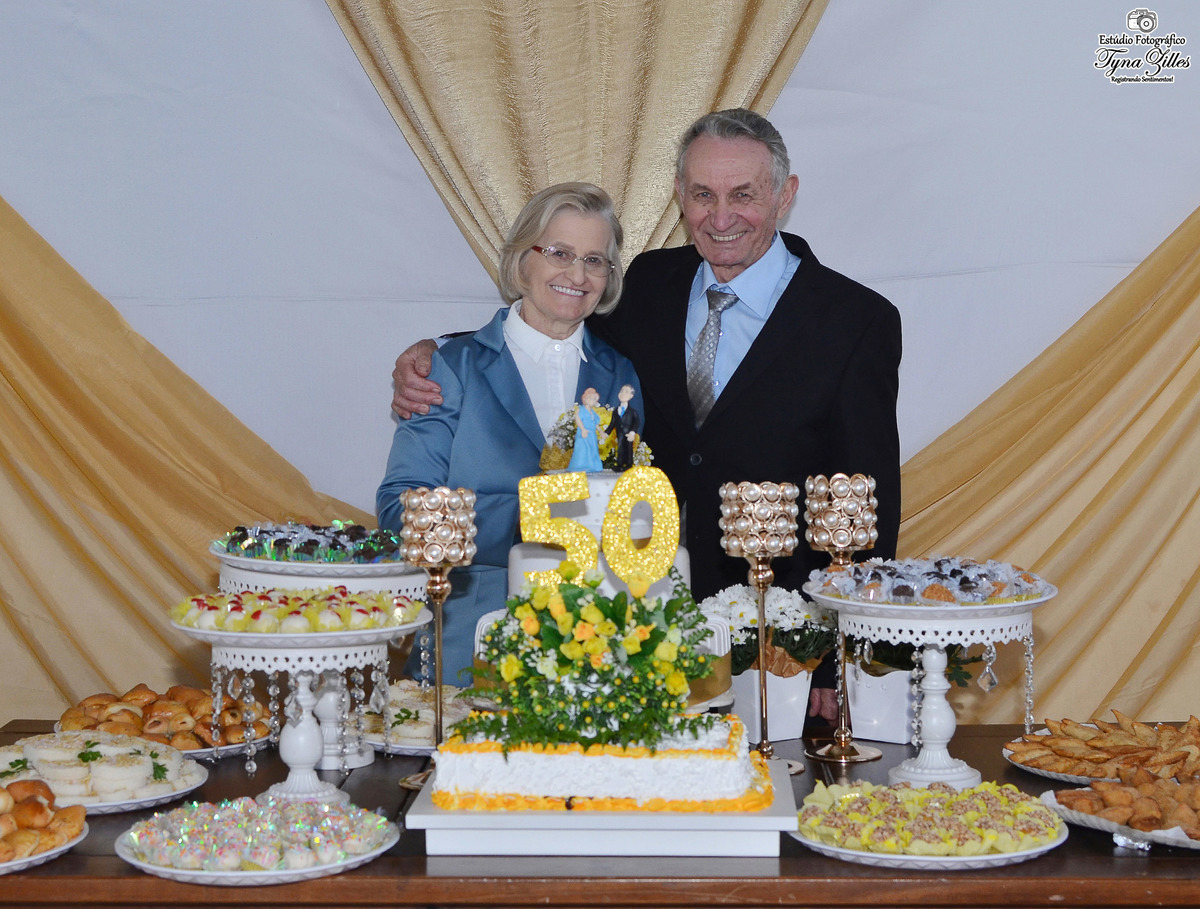 bodas-de-ouro-casal-50-anos-abençoados-união-familia-amor-sao-joao-do-oeste