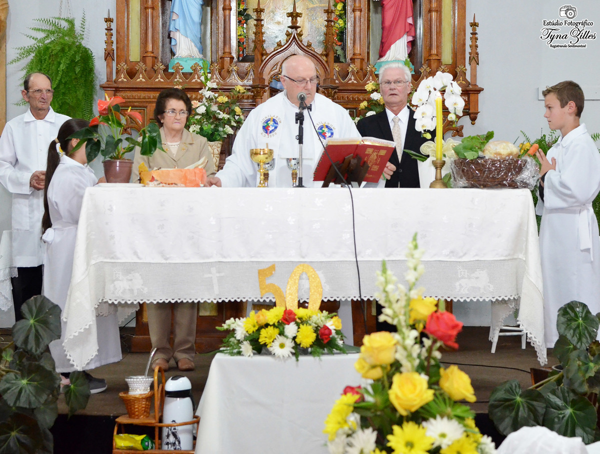 casamento-bodas-familia-uniao-aniversario-de-casamento-bodas-de-ouro-fotos-externas-fotografa-sao-joao-do-oeste-itapiranga