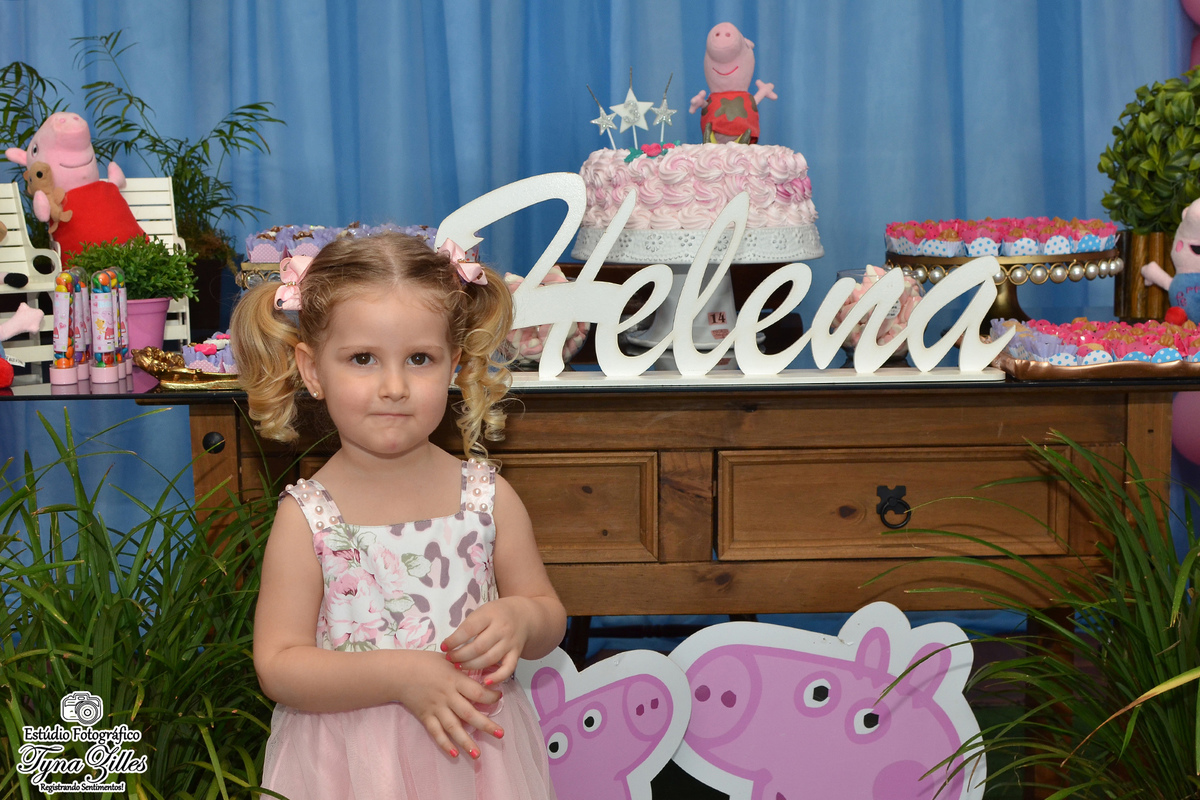 03-anos-helena-aniversario-infantil-festa-aabb-itapiranga-tres-passos-rs-animacao-diversao-brinquedos-familia-foto-de-crianca