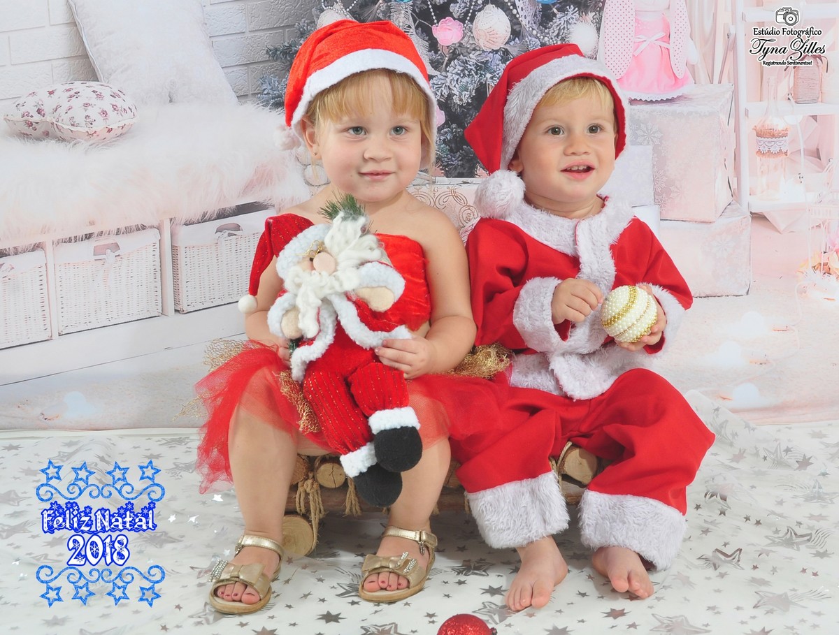 natal-2018-criancas-bebes-christmas-baby-children-foto-estudio-studio-alegria-amor-presente-papai-noel