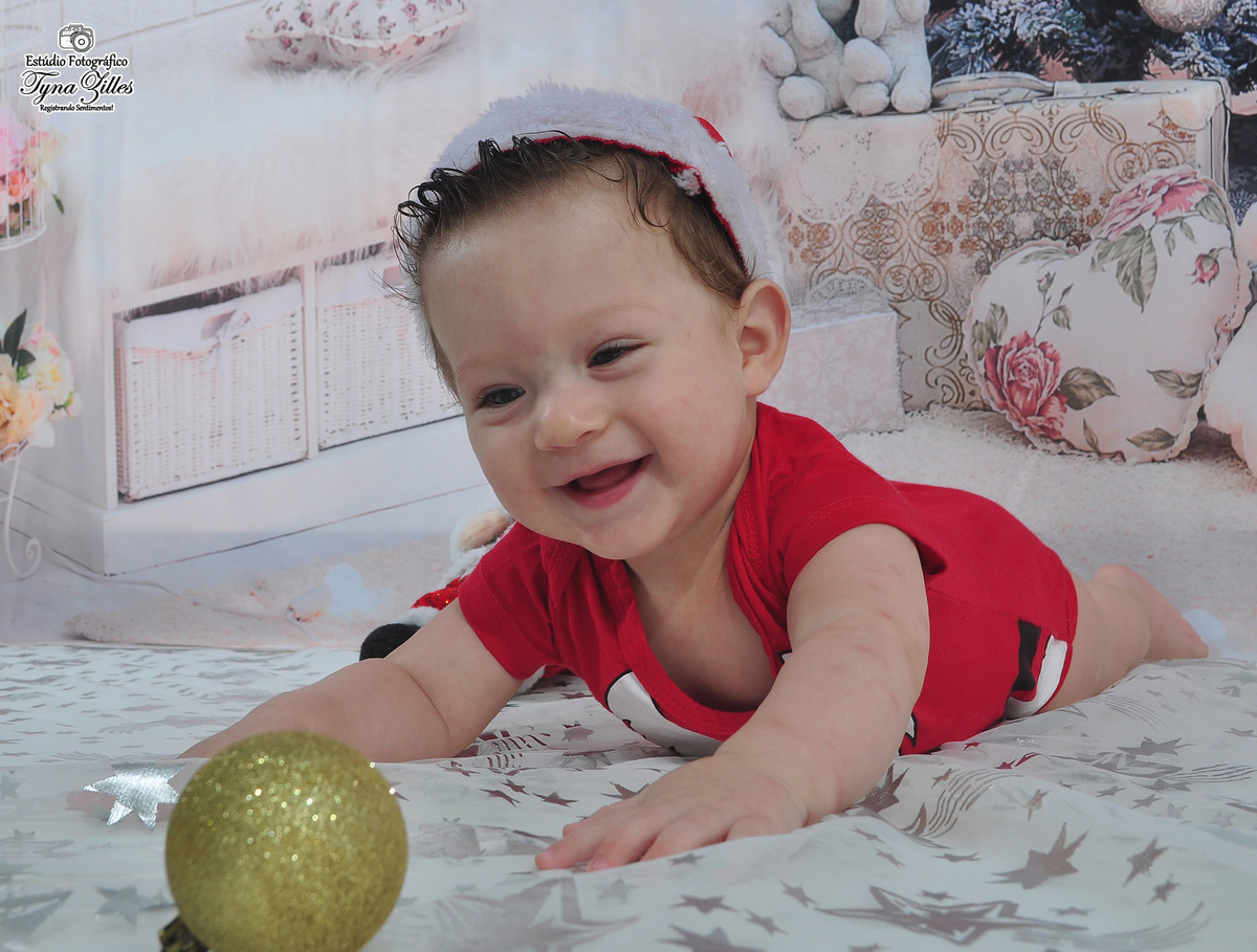 natal-2018-criancas-bebes-christmas-baby-children-foto-estudio-studio-alegria-amor-presente-papai-noel