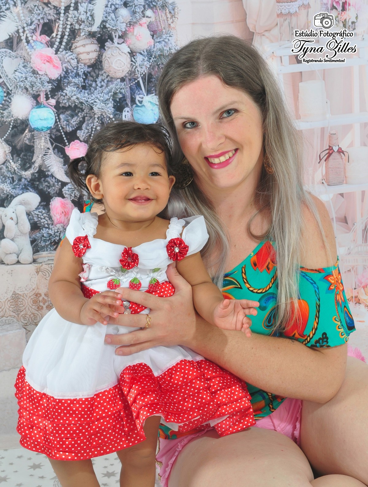 natal-2018-criancas-bebes-christmas-baby-children-foto-estudio-studio-alegria-amor-presente-papai-noel