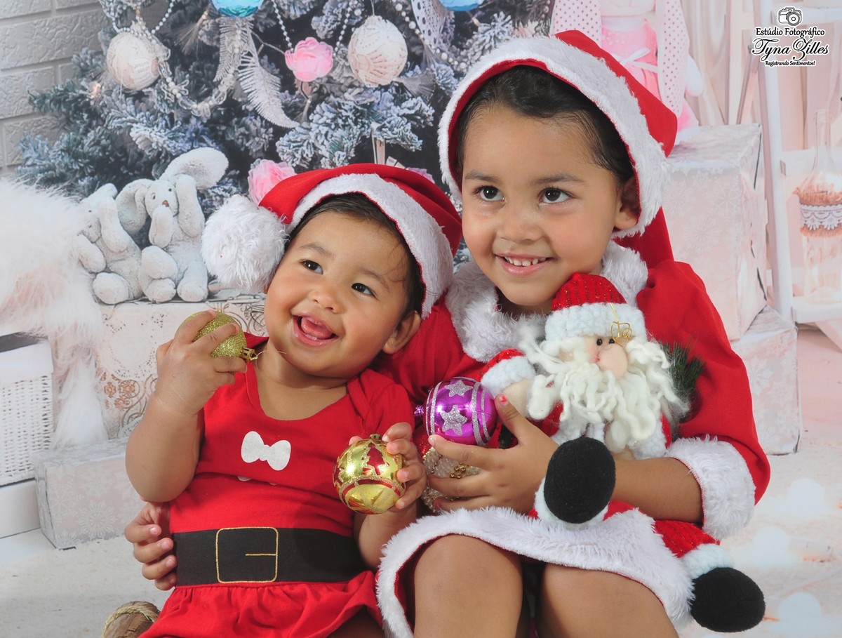 natal-2018-criancas-bebes-christmas-baby-children-foto-estudio-studio-alegria-amor-presente-papai-noel