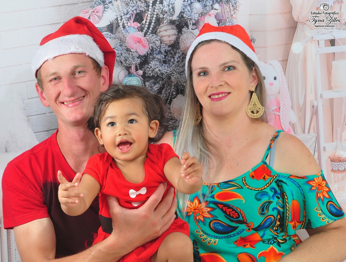 natal-2018-criancas-bebes-christmas-baby-children-foto-estudio-studio-alegria-amor-presente-papai-noel